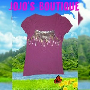 **sold**Beautiful top